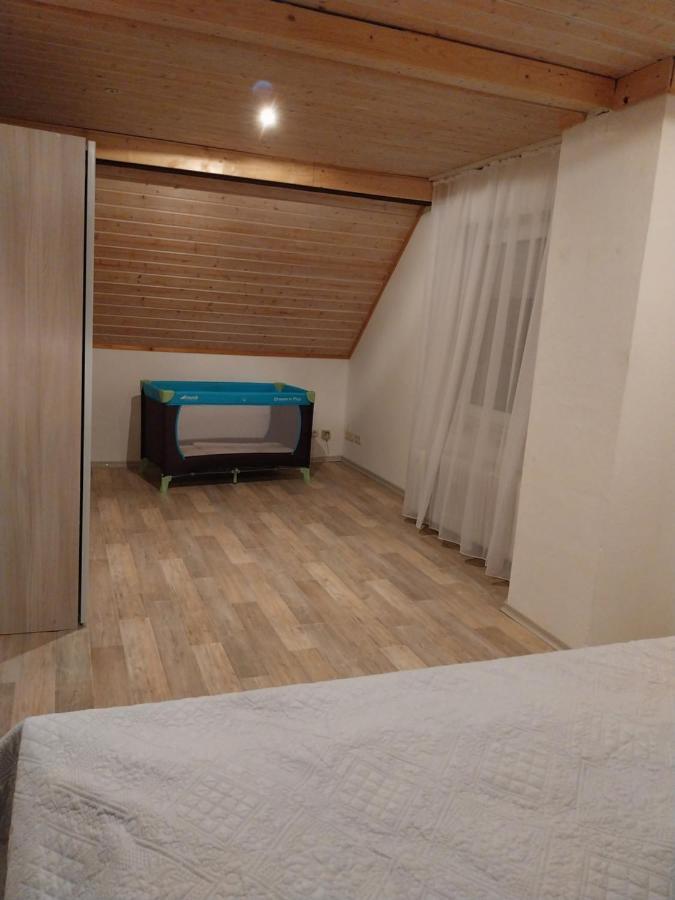 2 Zimmer Ferien & Monteur Wohnung Dg 雷德斯塔德 外观 照片